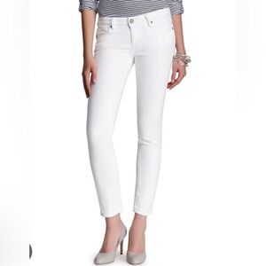 PAIGE Skyline Ankle Peg White Jean